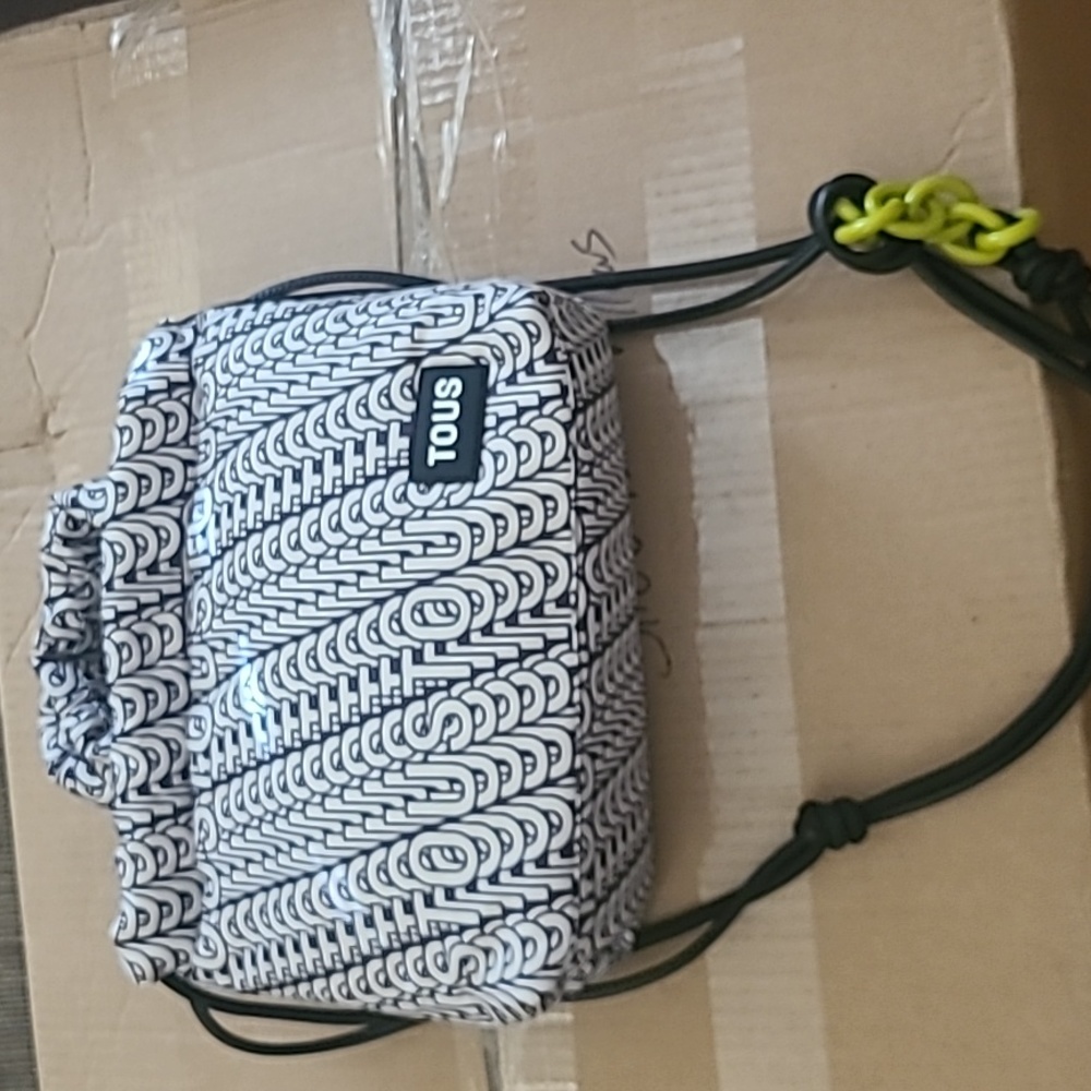 New tous crossbody bag
